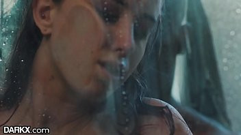 Play Haley Reed Deepthroats Underwater Before Being Pounded In Shower