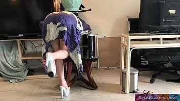 Play Stepmom gets stuck while sneaking out and fucks stepson to get free - Erin Electra