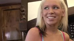 Play Big Ass Blonde's Anal Sex Orgasm