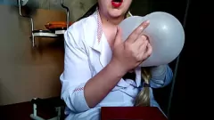 Play DIY Sex Toys: Chubby MILF Nurse Shows Off Her Vagina & Big Ass