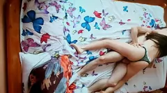 Play Petite Teen Alex's First Real Orgasm with College Boy