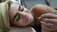 Play Sensual Face-Fucking cumshot for Russah