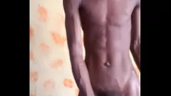 Play Mandigo's Huge Stallion Cock on Display in Wap