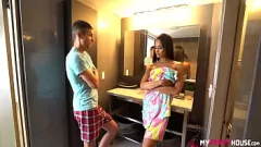 Play Gia Vendetti's Hardcore MILF Milking