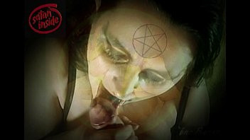 Play Sister of darkness