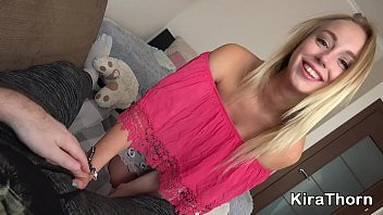 Play Quick blowjob for my step brother Vira Gold
