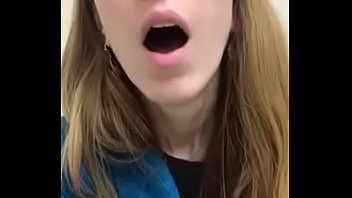 play Wife getting off at work while thinking about the dick she’ll be getting later